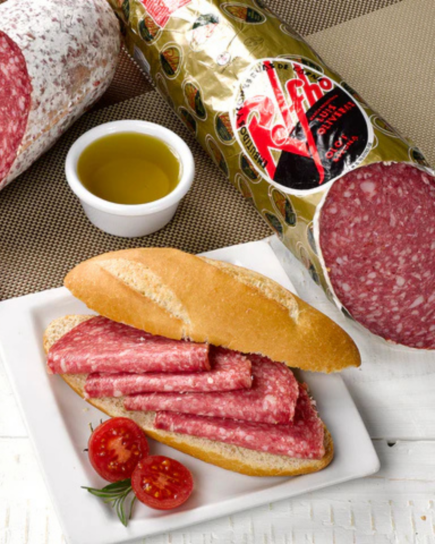 Salchichón Rolfho – Sabor Suave y Textura Perfecta para Cada Día 12,90€/Kg