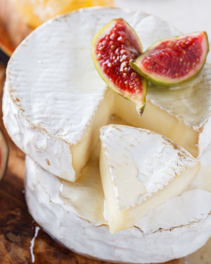 Camembert de Búfala – Suavidad Cremosa con un Toque Exótico